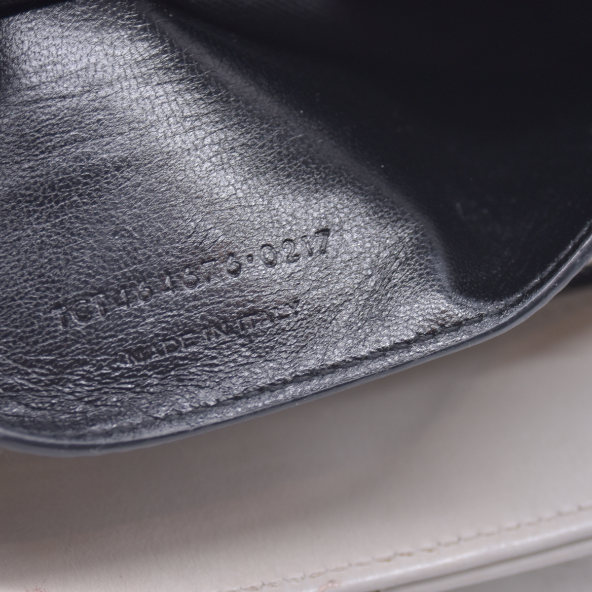 $2730 Saint Laurent Small Loulou Shoulder Bag White 10021139