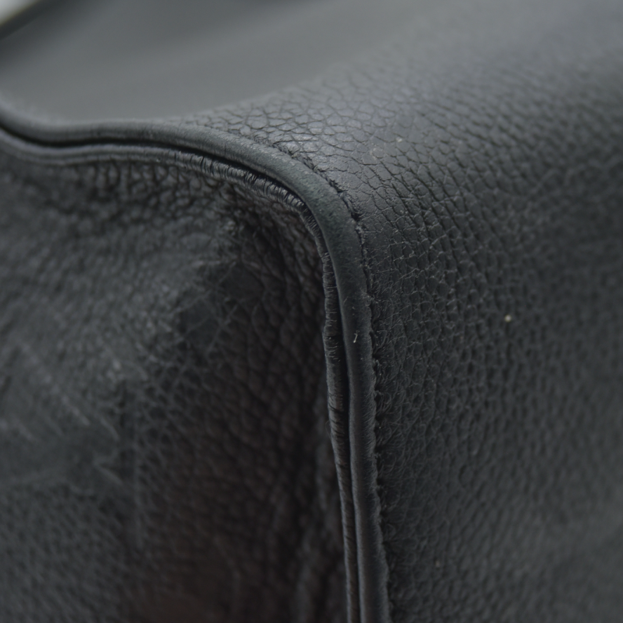 Louis Vuitton  Empreinte Monogram Giant Onthego MM Black RFID