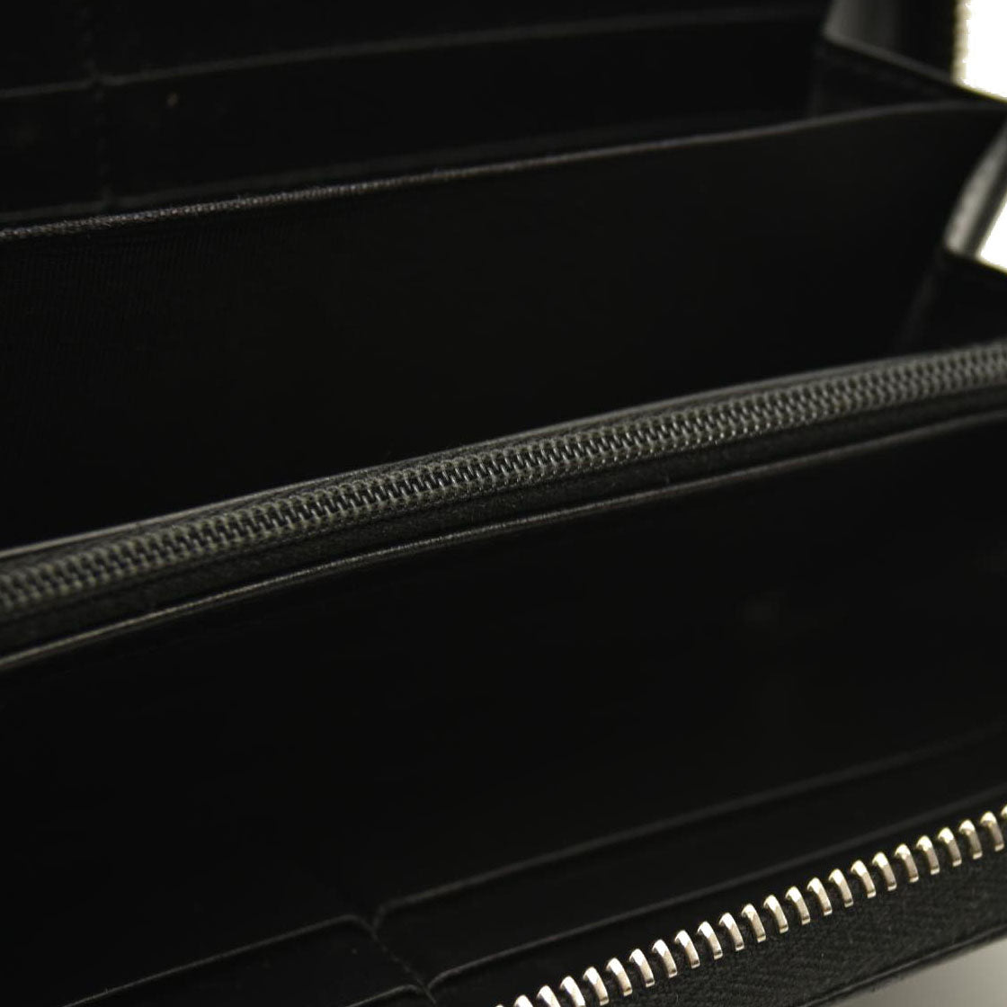 Gucci Black Guccissima Zip Around Wallet