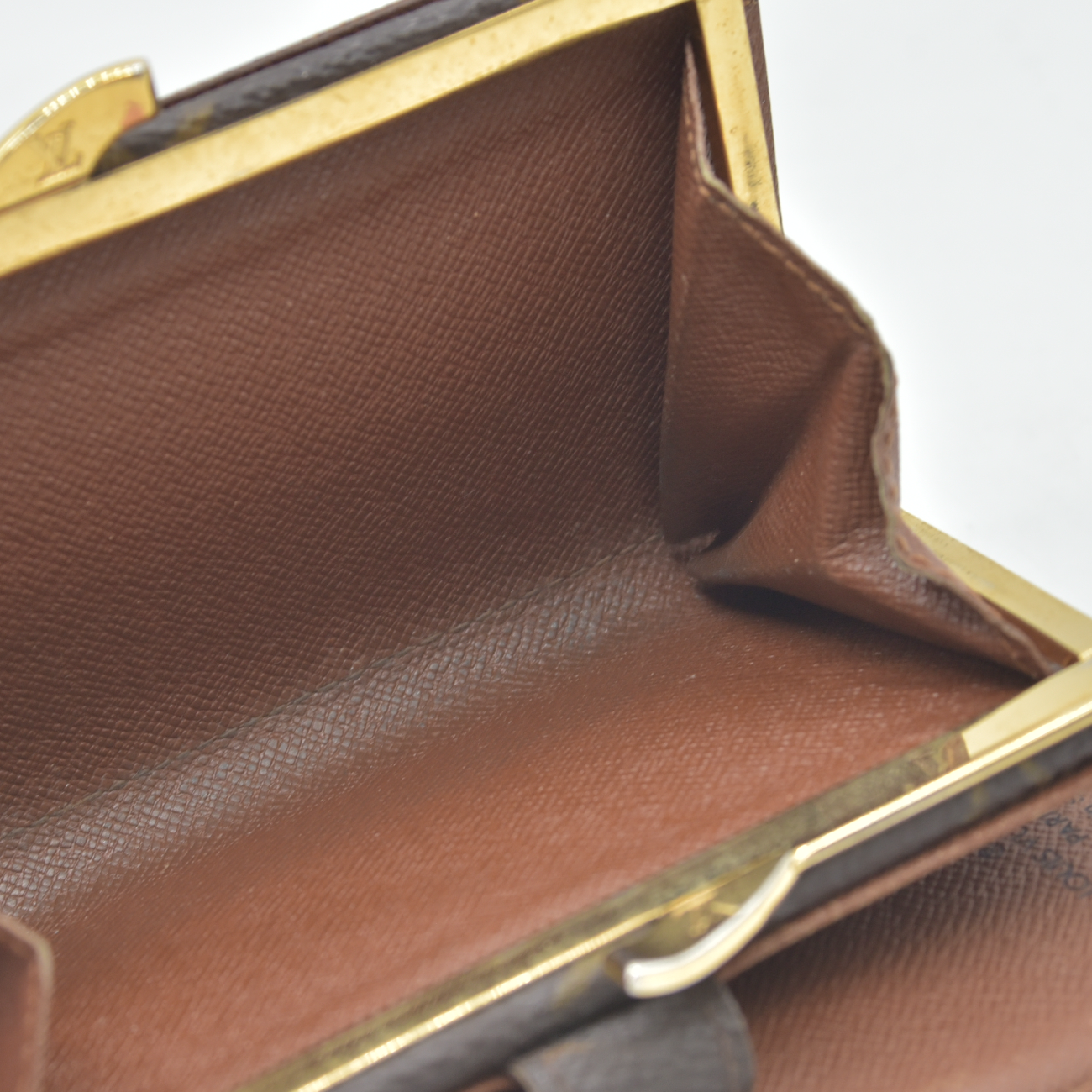 $750 1998 Louis Vuitton Monogram French Purse Wallet CA0958
