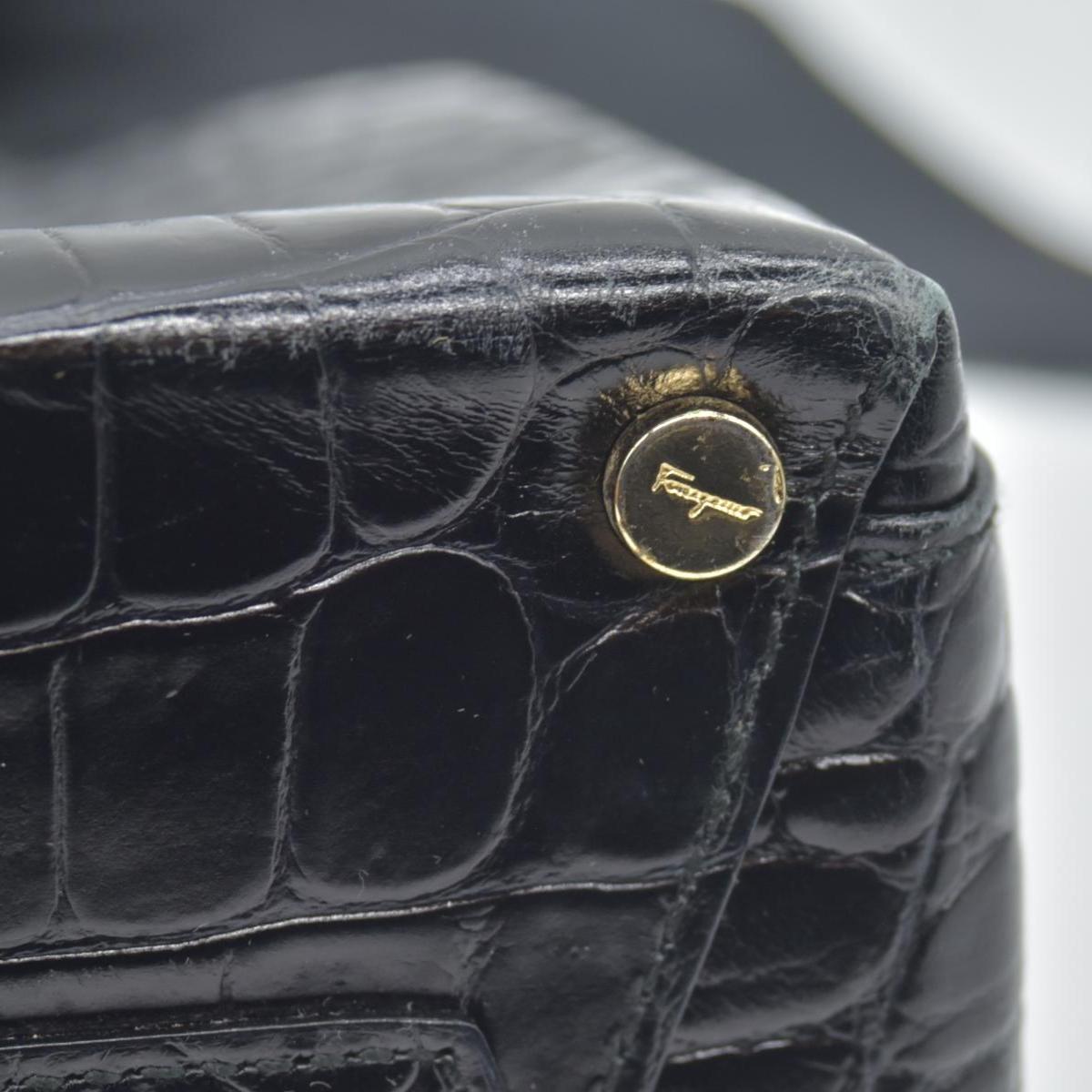 $1200 Salvatore Ferragamo Vara Embossed Leather Shoulder Bag in Black CONSIGNMENT