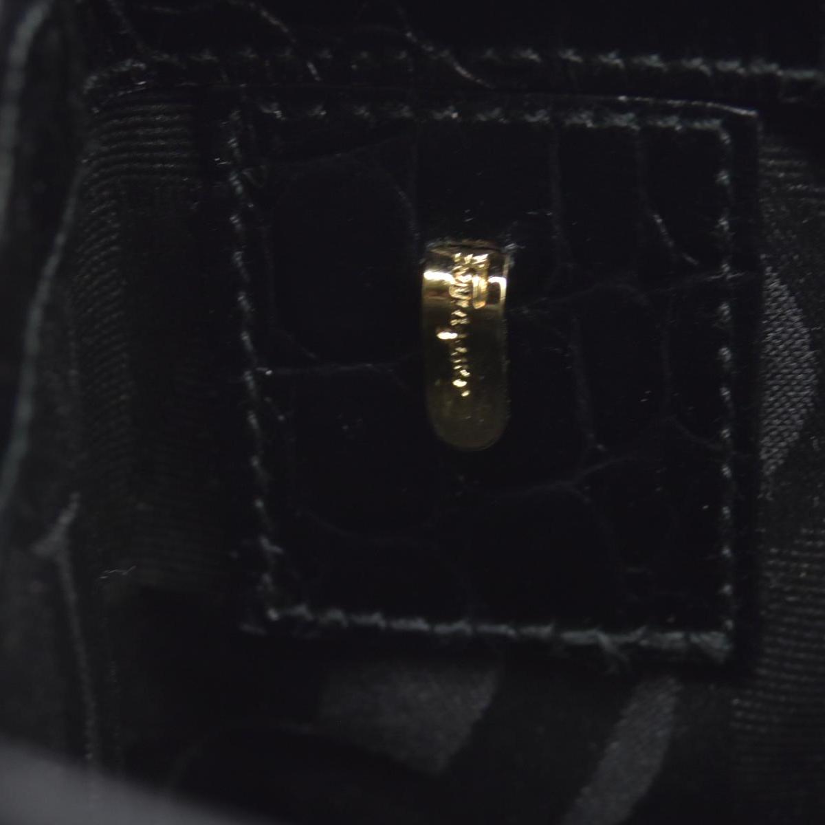 $1200 Salvatore Ferragamo Vara Embossed Leather Shoulder Bag in Black CONSIGNMENT