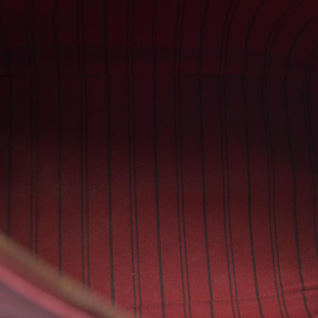 $2930 Louis Vuitton  Empreinte Speedy Bandouliere 25 NM Scarlet DU1149