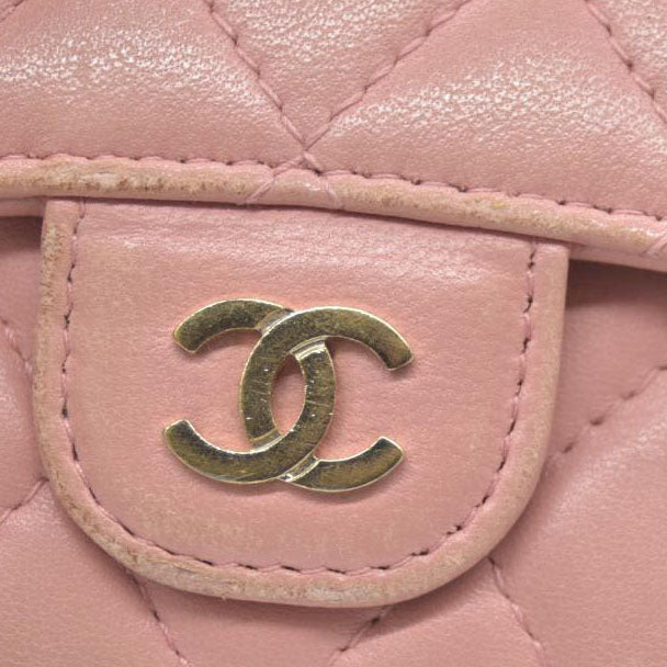 CHANEL $710 Quilted Matelasse CC Logo Lambskin 6 Ring Key Case Pink/7BH0171