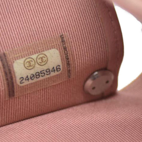 CHANEL $710 Quilted Matelasse CC Logo Lambskin 6 Ring Key Case Pink/7BH0171