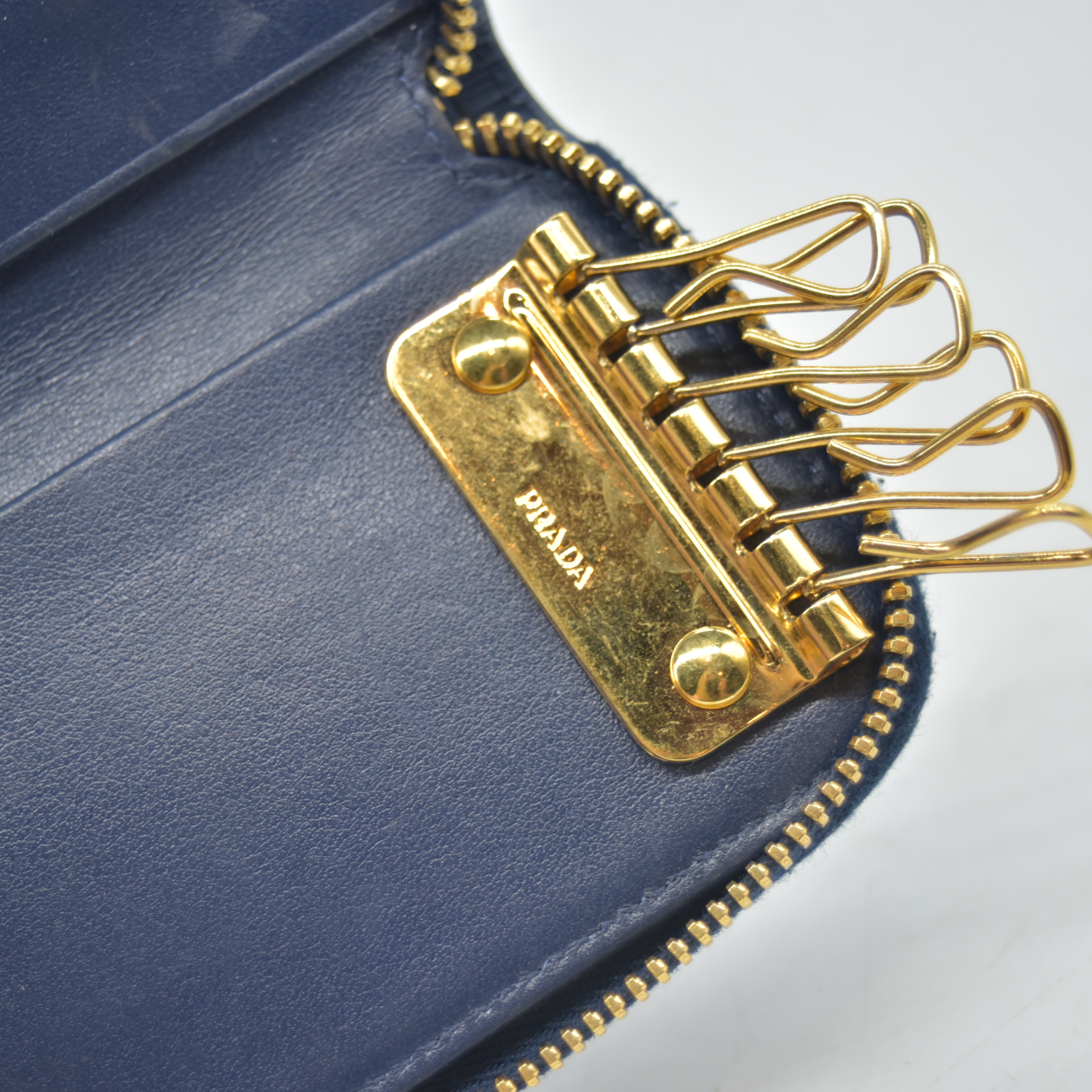 $460 Prada Saffiano Zip Around Key Holder Blue CONSIGNMENT