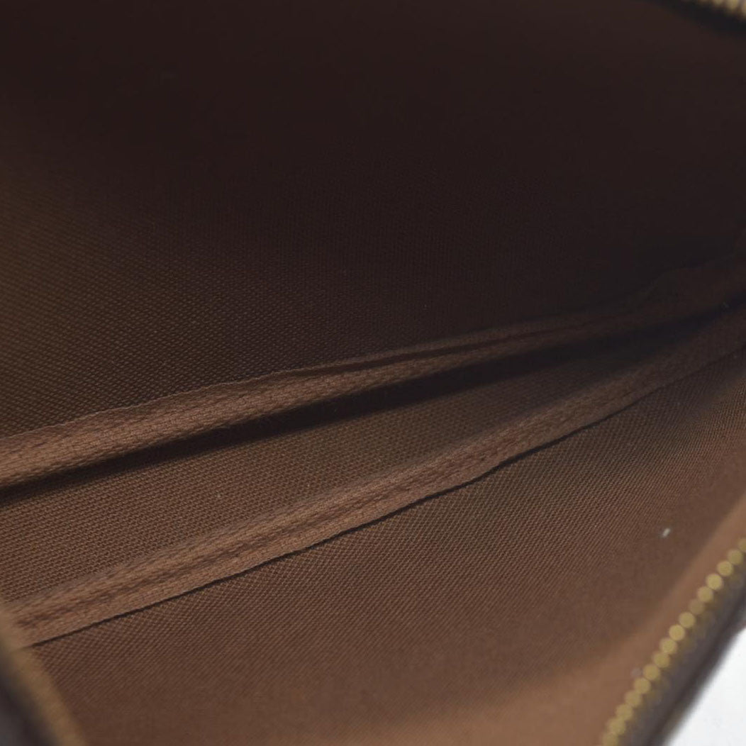 $1660 Louis Vuitton Monogram Pochette Accessories VI0090