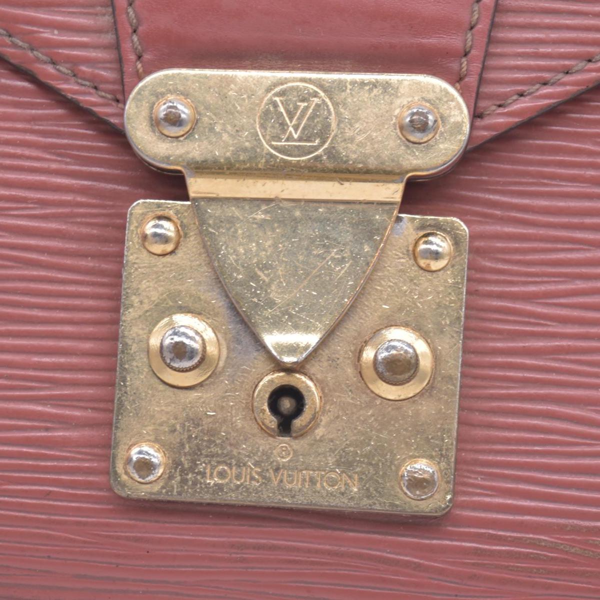 $1080 Louis Vuitton  Epi Leather Pochette Sellier Dragonne 26 10021254