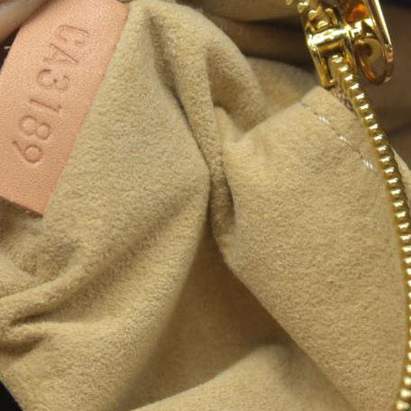 $2950 Louis Vuitton Monogram Artsy MM NM CA3189 2019