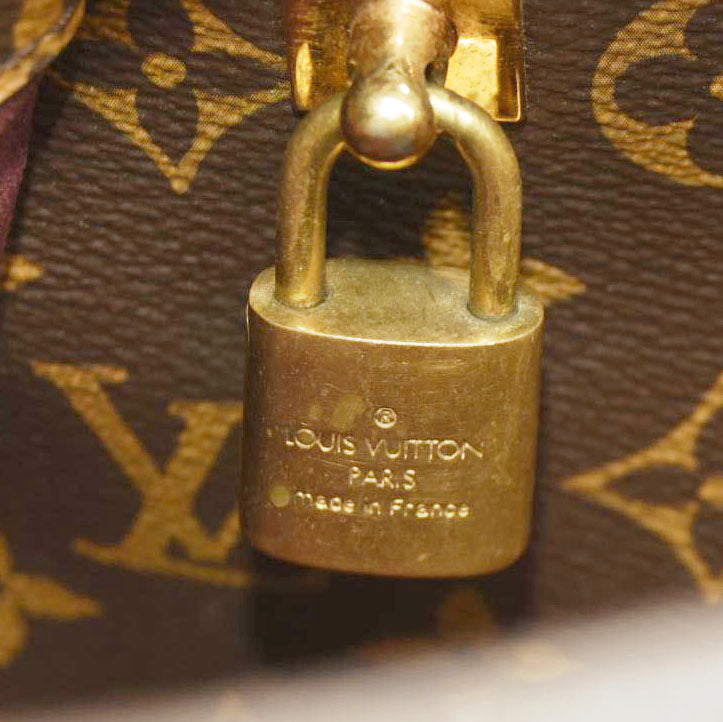 LOUIS VUITTON Monogram Montaigne GM