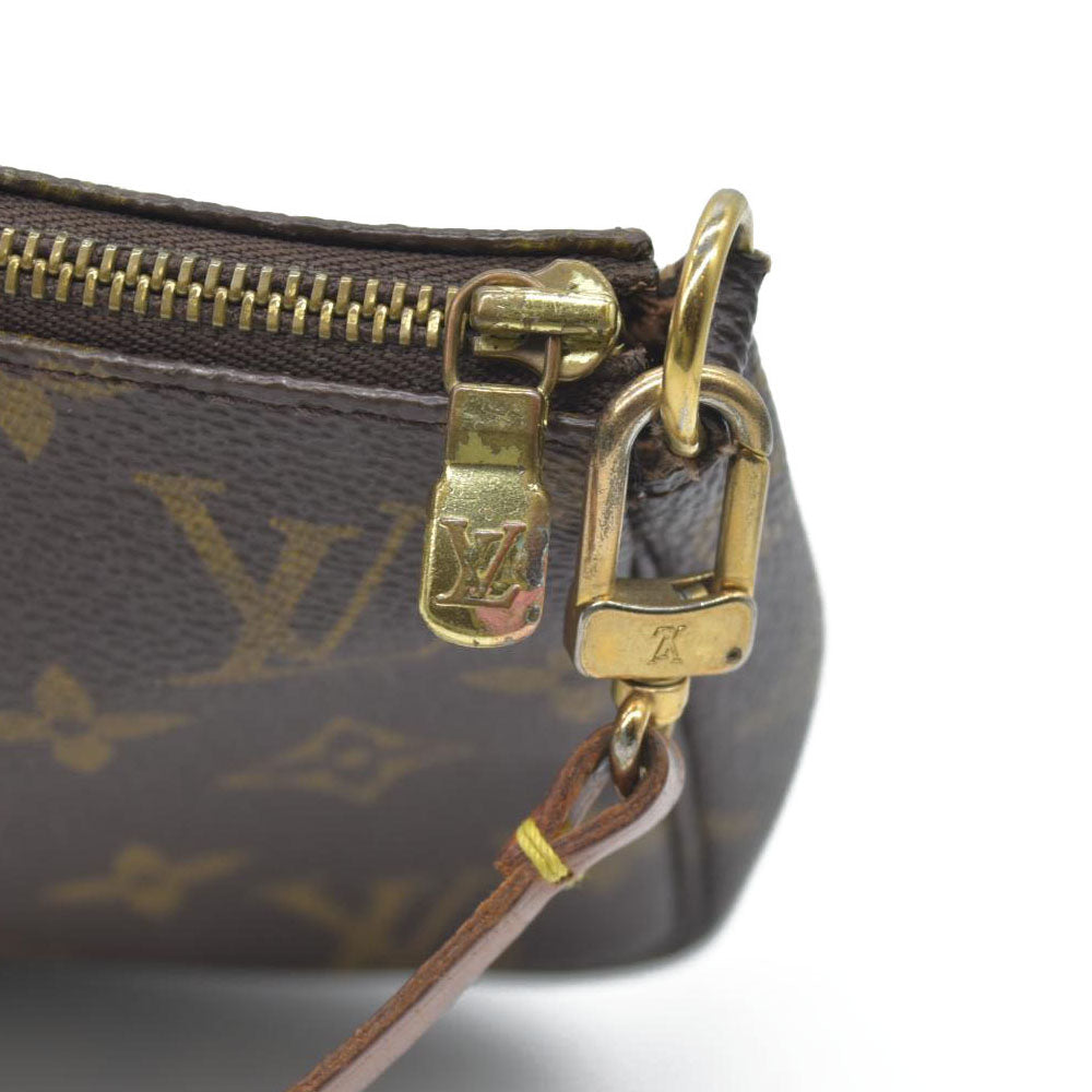 $1660 Louis Vuitton Monogram Pochette Accessories Pouch Bag CA0042