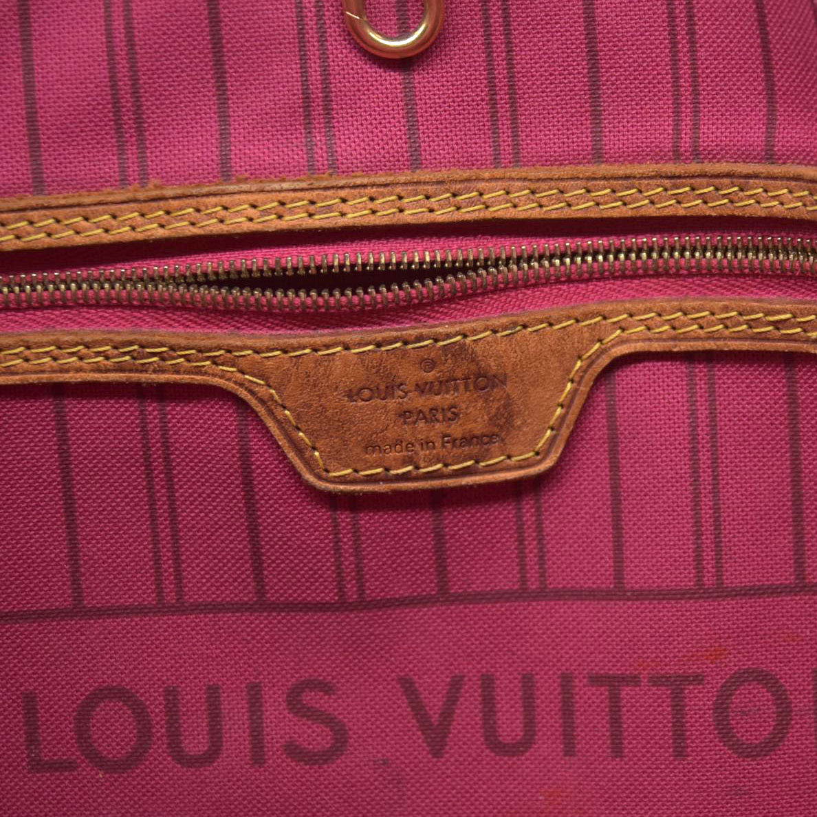 $2490 Louis Vuitton Monogram Travel Stickers Neverfull MM 2018 AR3168