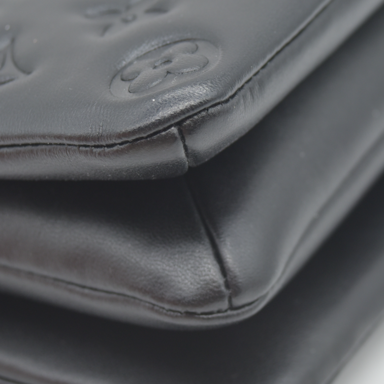 $3150 Louis Vuitton  Lambskin Embossed Monogram Pochette Coussin Black RFID