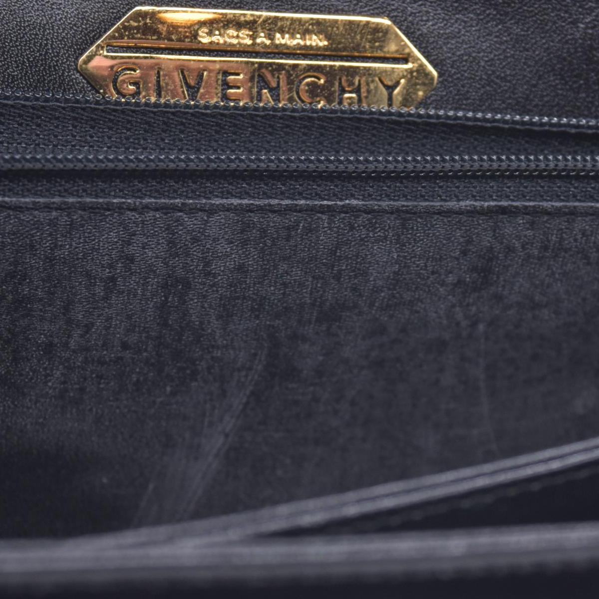 $1350 GIVENCHY Smooth Calfskin 4G Logo Flap Top Handle Bag Black CONSIGNMENT 10021220