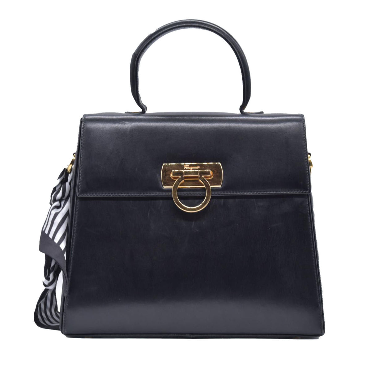 $1450 SALVATORE FERRAGAMO Smooth Calfskin Gancini Top Handle Bag CONSIGNMENT 10021181