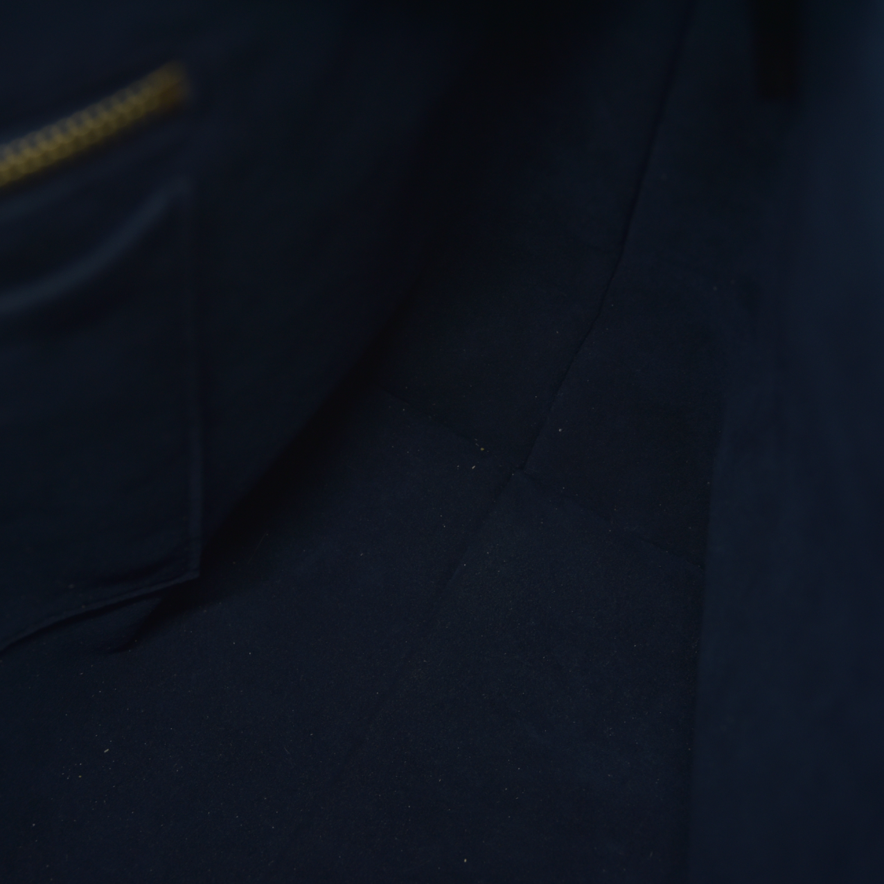 Louis Vuitton Empreinte Monogram Giant Carryall MM Black