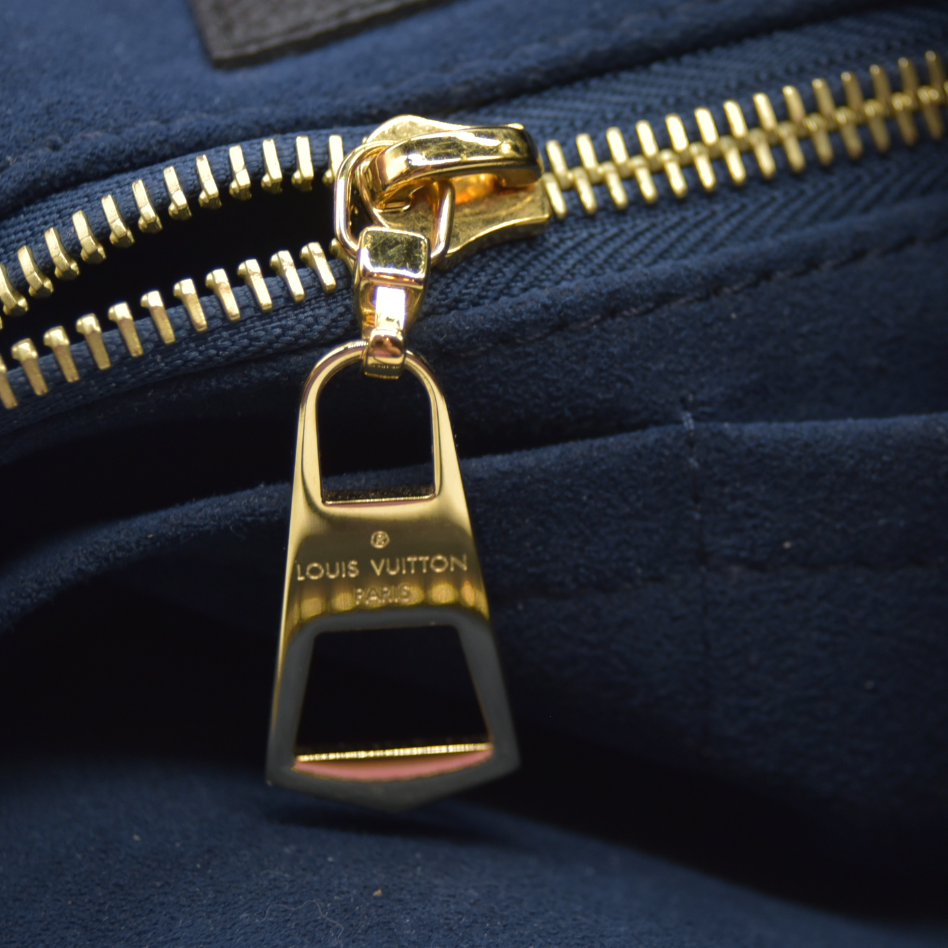 Louis Vuitton Empreinte Monogram Giant Carryall MM Black