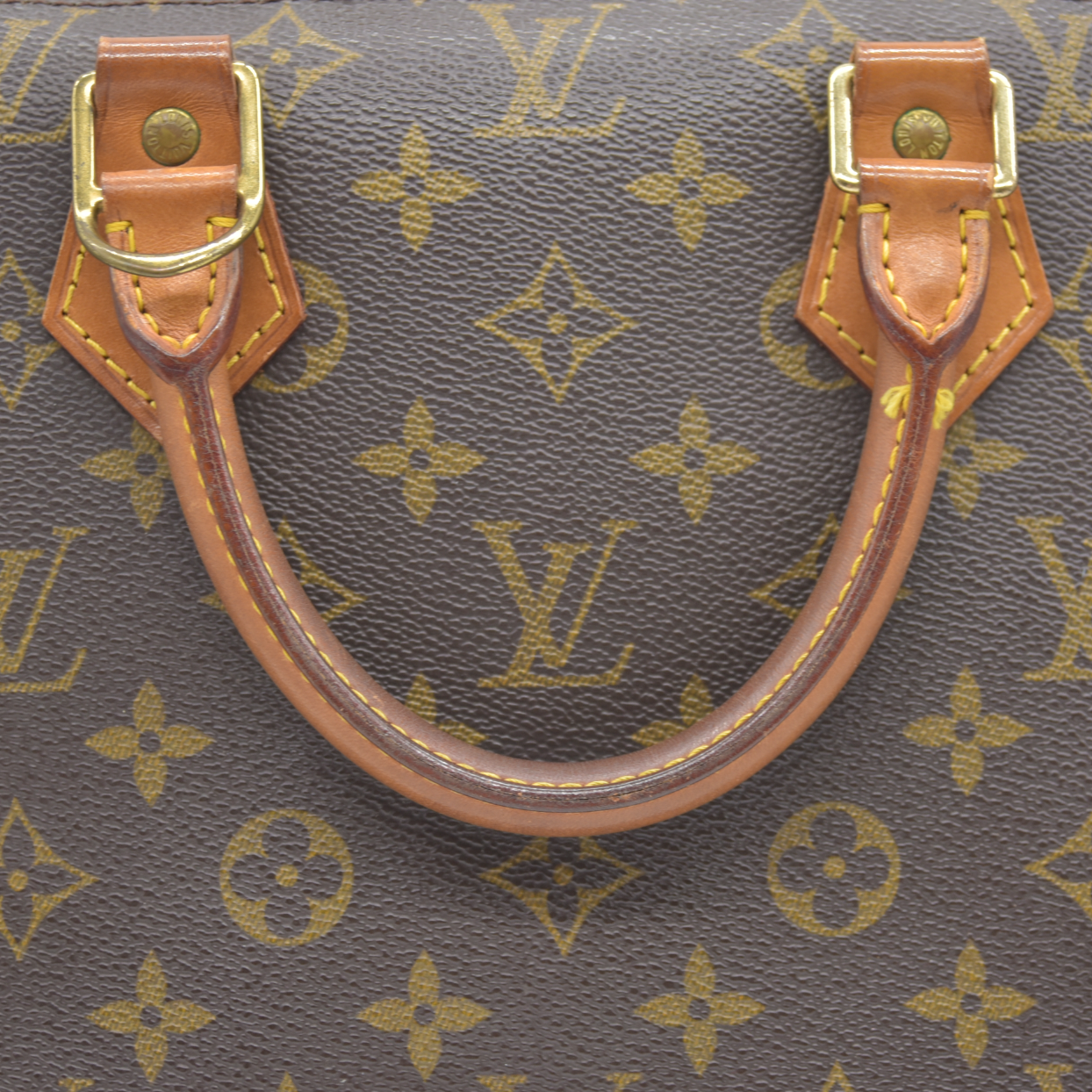 $2090 Louis Vuitton  Monogram Alma PM Made in USA