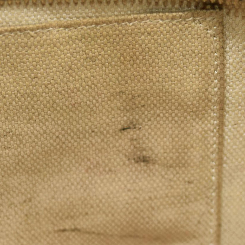 GUCCI  Pebbled Calfskin Small Soho Disco Bag Black