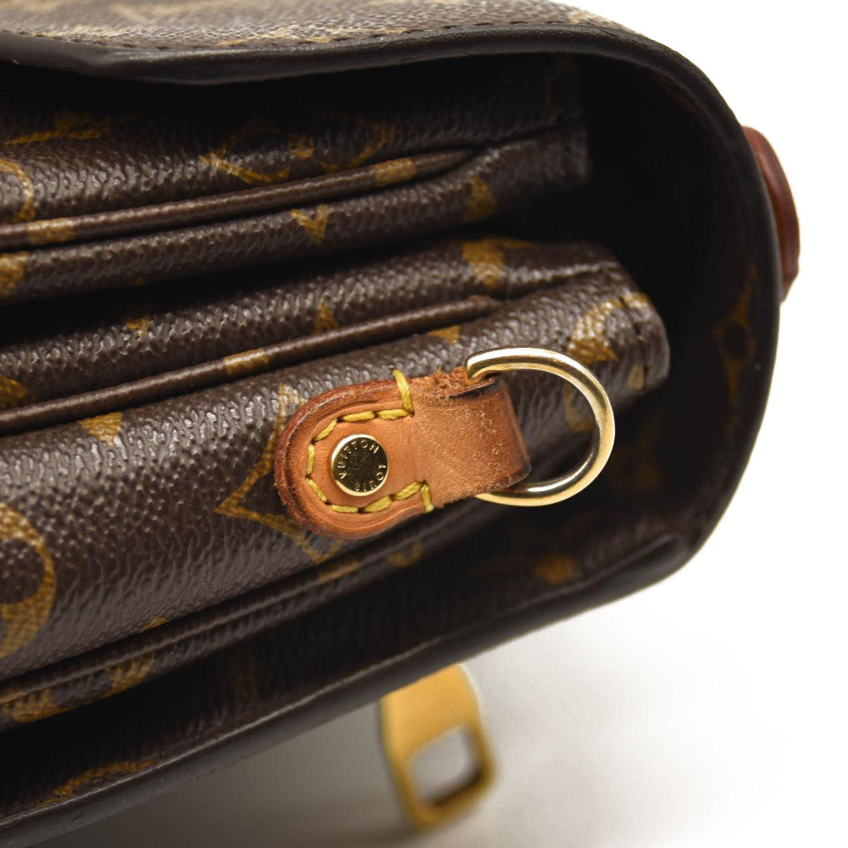 USED LOUIS VUITTON Monogram Pochette Metis DU4156