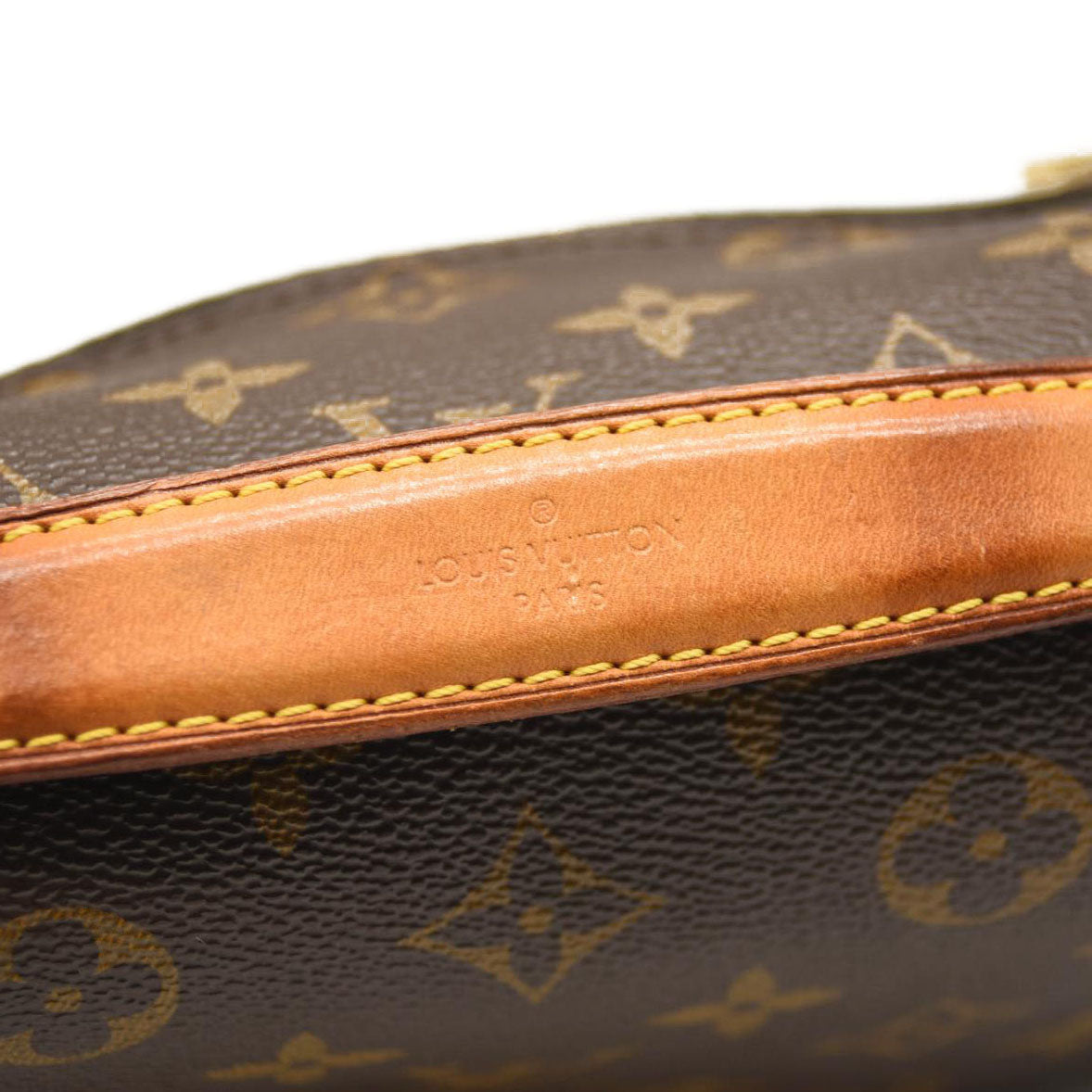 USED LOUIS VUITTON Monogram Pochette Metis DU4156