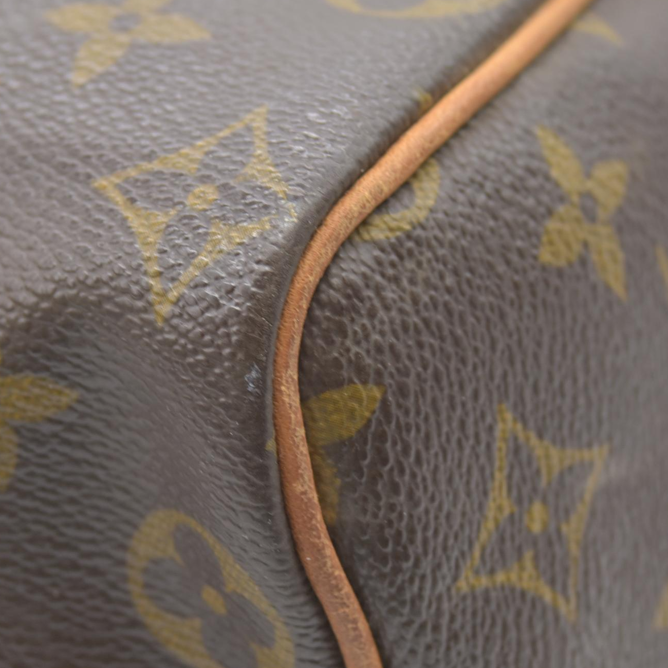$1490 1989 Louis Vuitton  Speedy 25 Brown Monogram MI8911