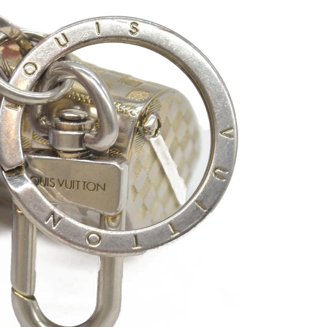 $450 Louis Vuitton Brushed Palladium The Keepall Key Holder Bag Charm CONSIGNMENT