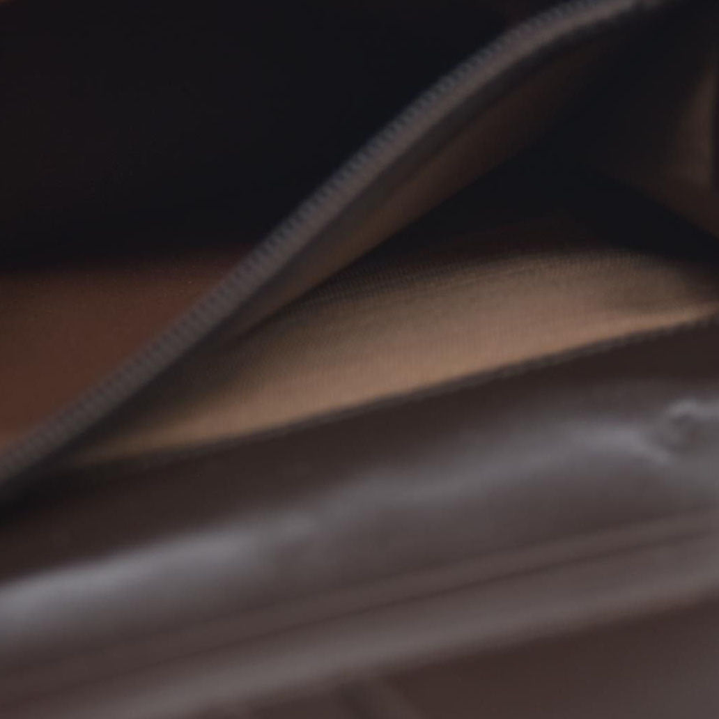 Salvatore Ferragamo Gancini  $795 Leather Long Bifold Wallet Brown/7BH0196