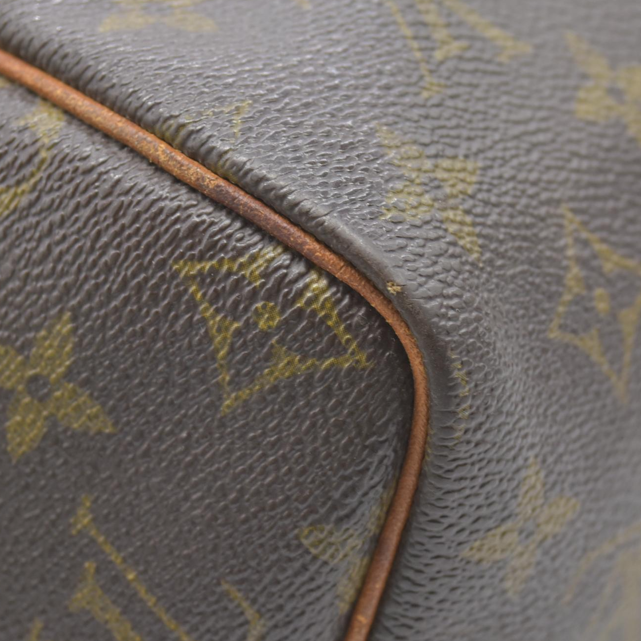 $1550 1988 Louis Vuitton Monogram Speedy 30 VI883