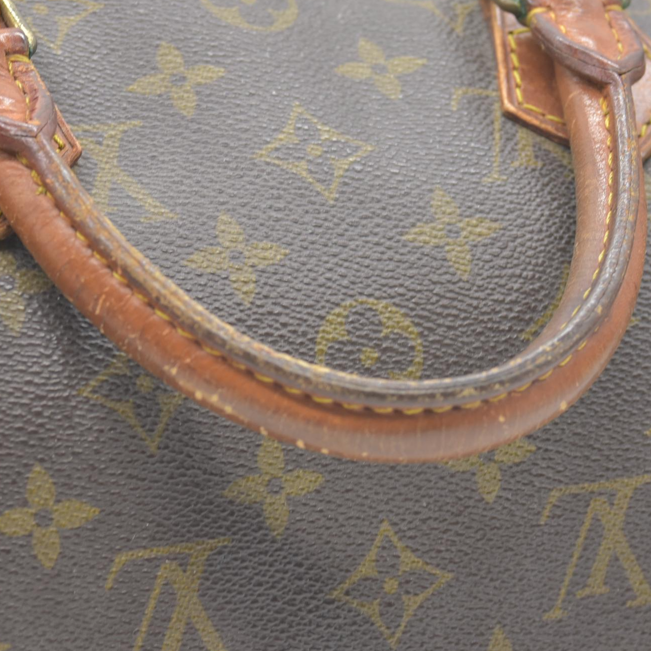 $1550 1988 Louis Vuitton Monogram Speedy 30 VI883