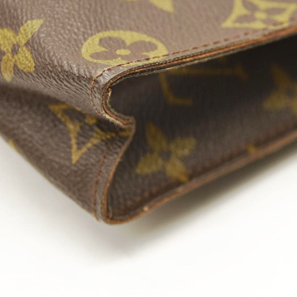 Louis Vuitton  Monogram Toiletry Pouch 26 881AN