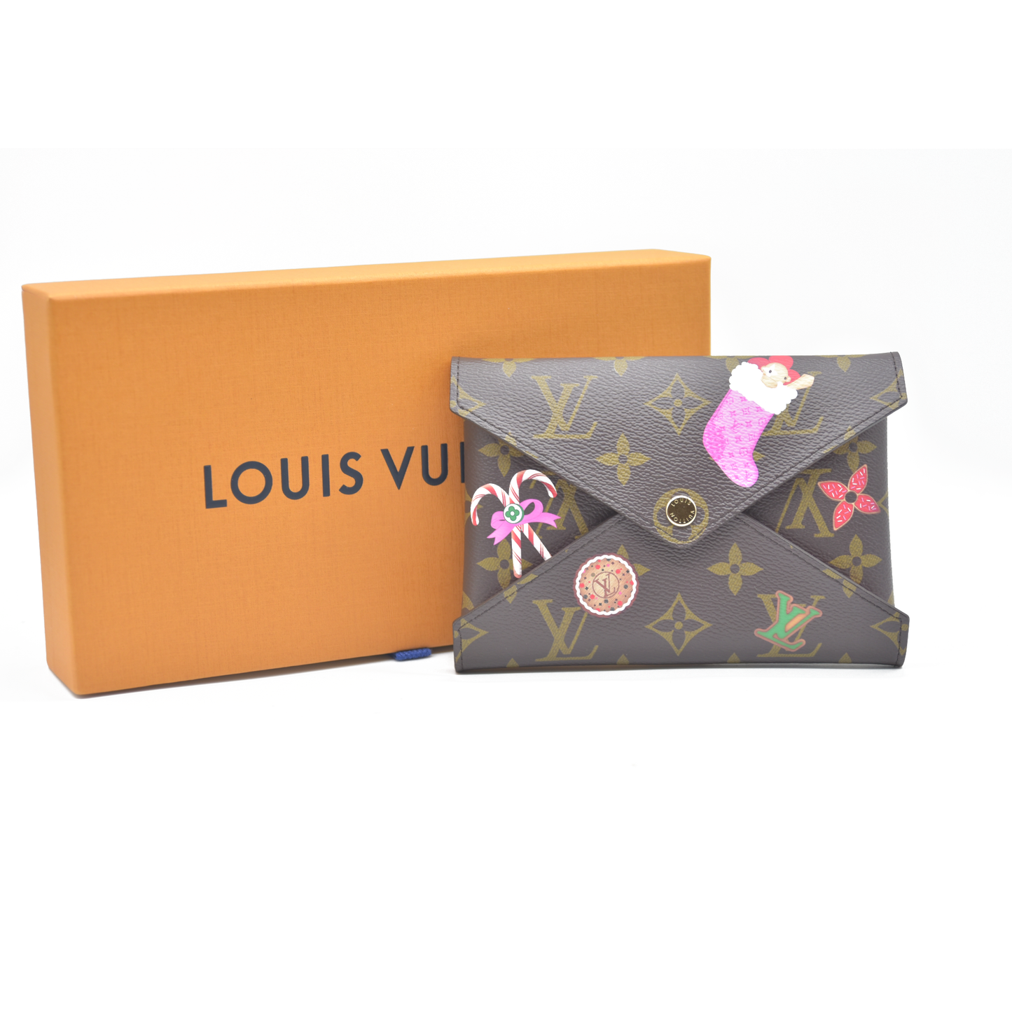 AUCTION $1080 Louis Vuitton Medium Monogram Candy Factory Kirigami Pochette