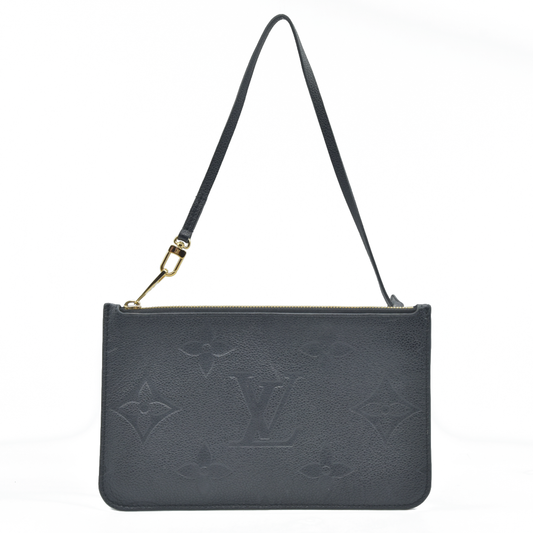 $1200 Louis Vuitton Empreinte Monogram Giant Neverfull MM Pochette Black