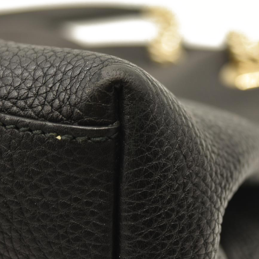 Gucci  Pebbled Calfskin Medium Soho Chain Shoulder Bag Black