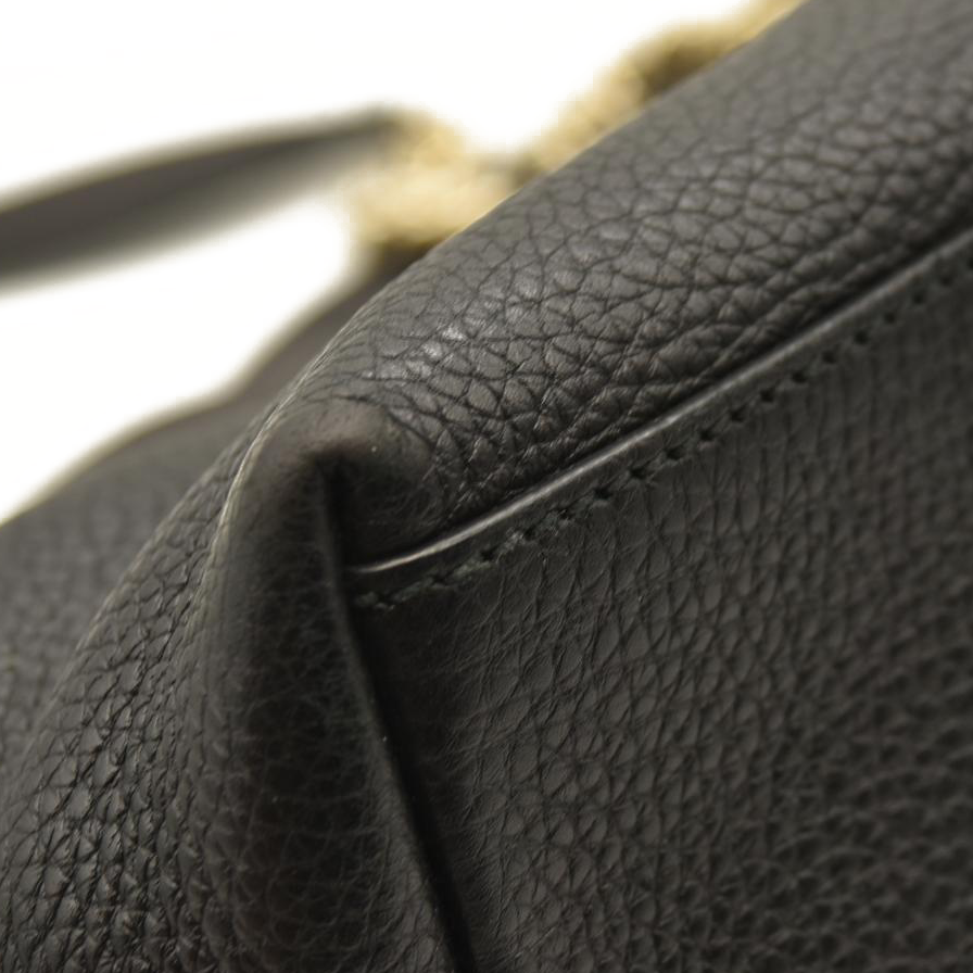 Gucci  Pebbled Calfskin Medium Soho Chain Shoulder Bag Black