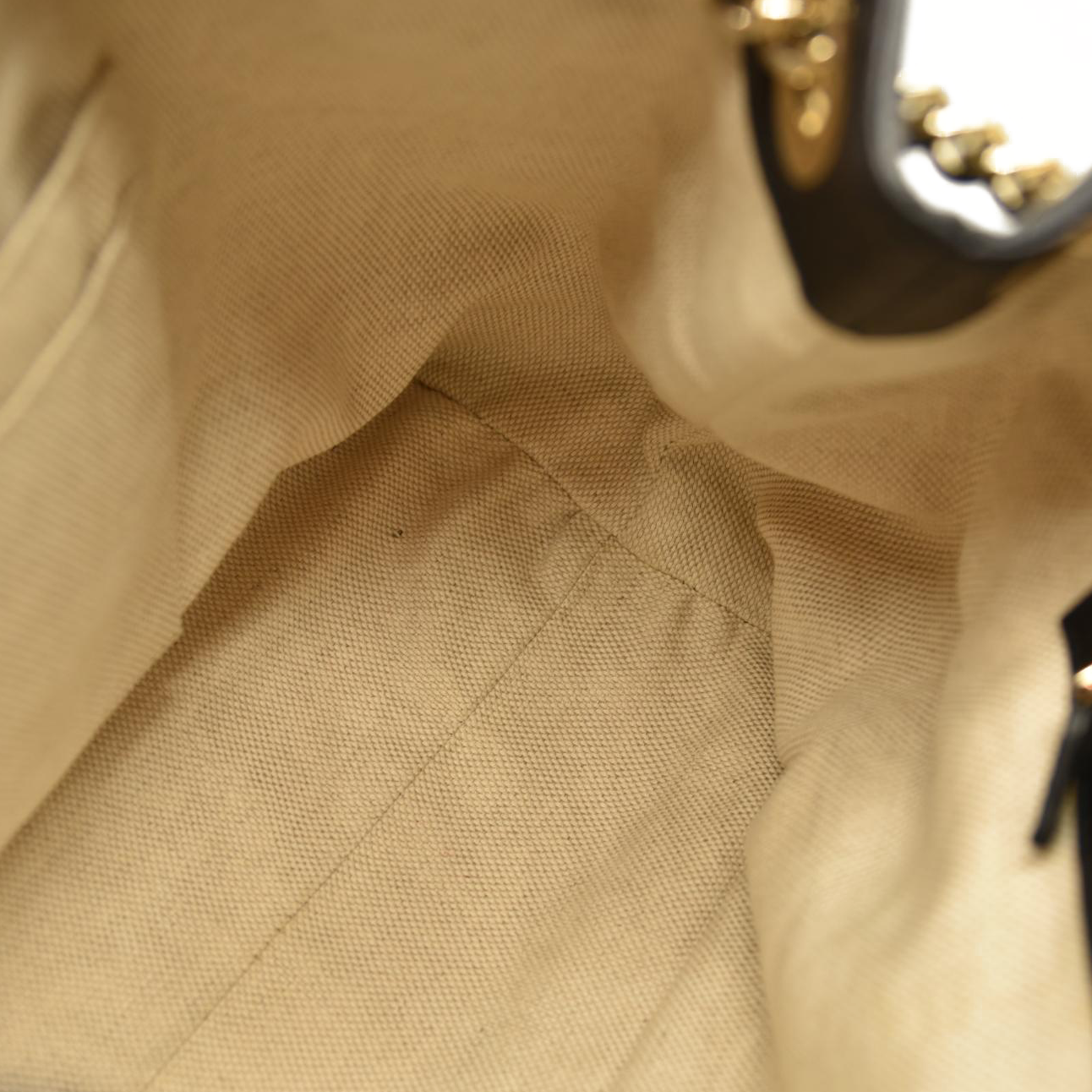 Gucci  Pebbled Calfskin Medium Soho Chain Shoulder Bag Black