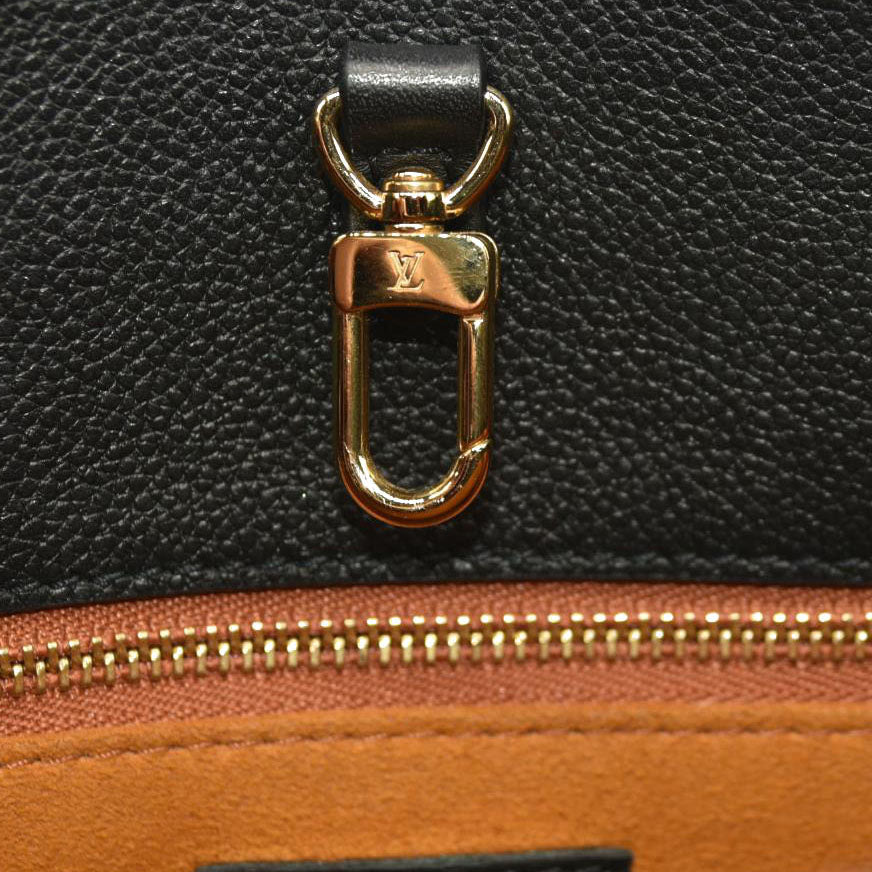 LOUIS VUITTON  Empreinte Monogram Giant Onthego GM Black DU0270