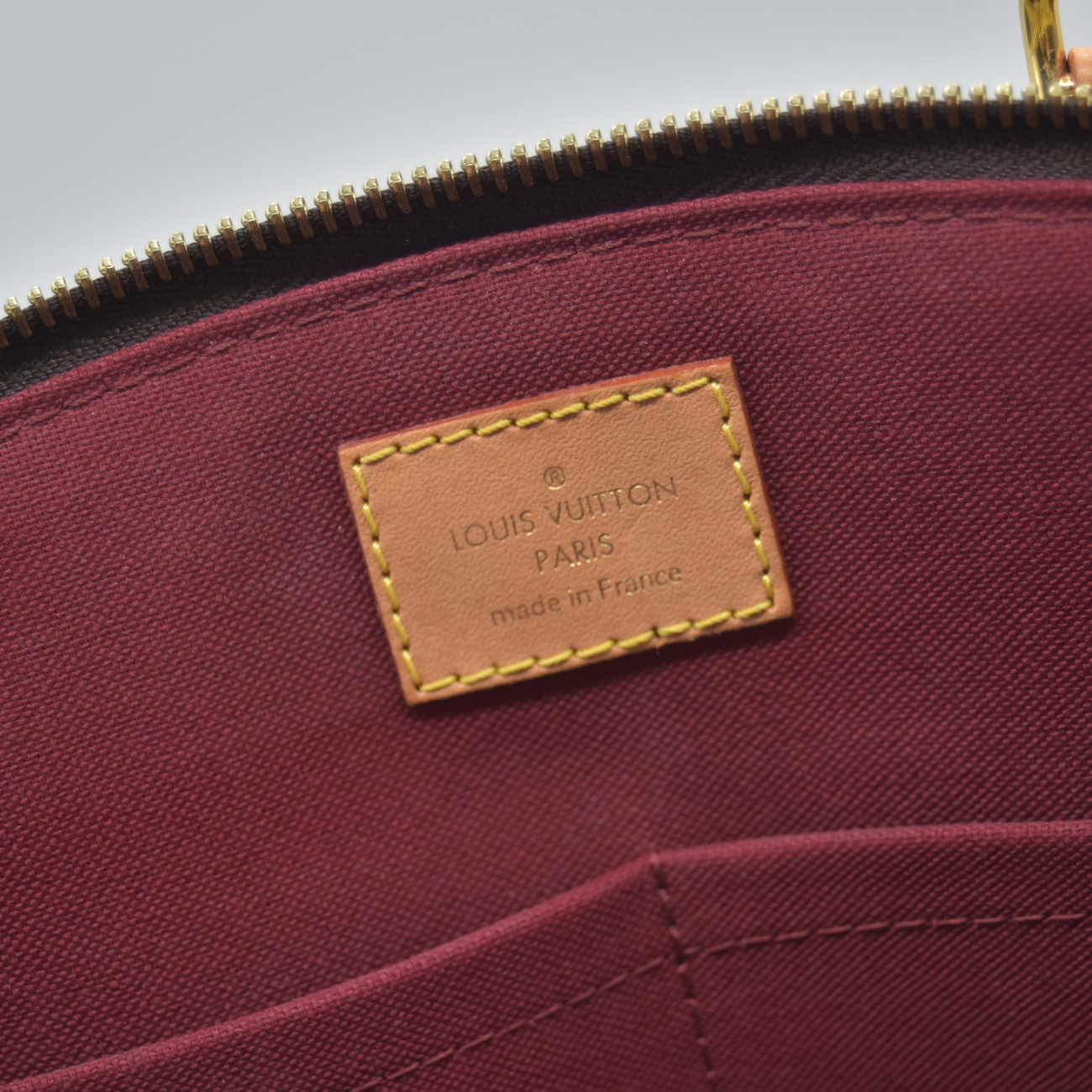 $3150 Louis Vuitton Monogram Palais Petit RFID Shoulder Bag