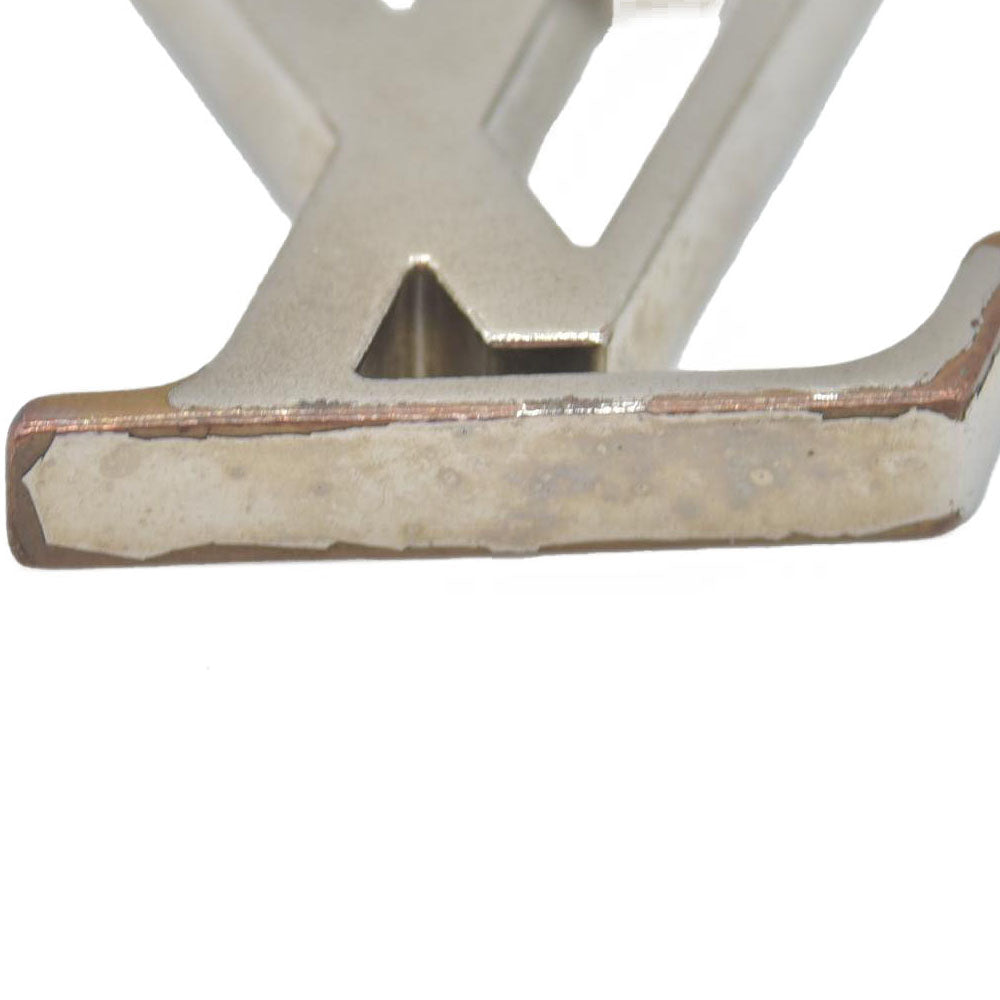 $320 Louis Vuitton Silver Dimension Key Holder and Bag Charm LE0150