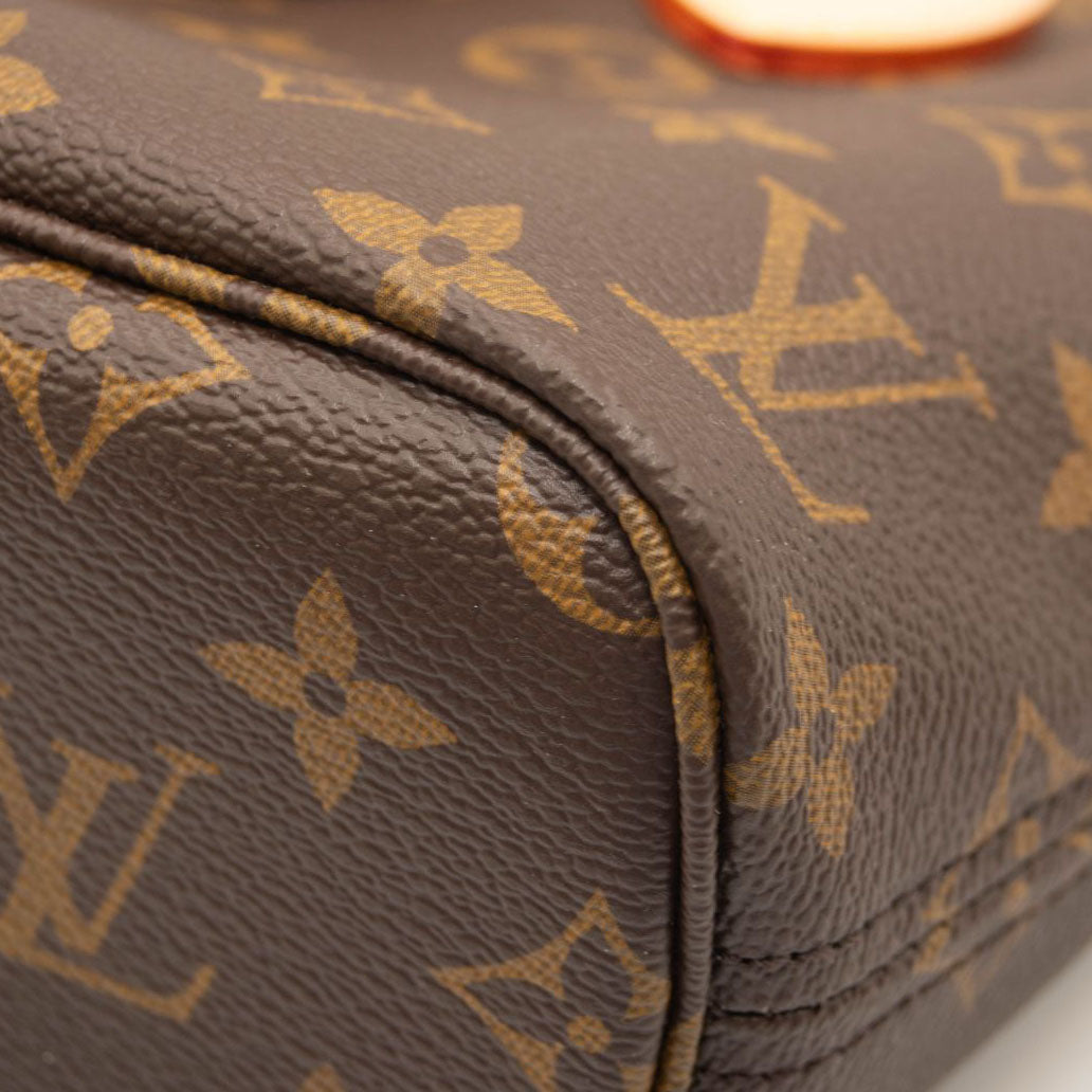 Louis Vuitton® Neverfull BB Beige. Size in 2023  Louis vuitton neverfull  monogram, Louis vuitton shoulder bag, Louis vuitton