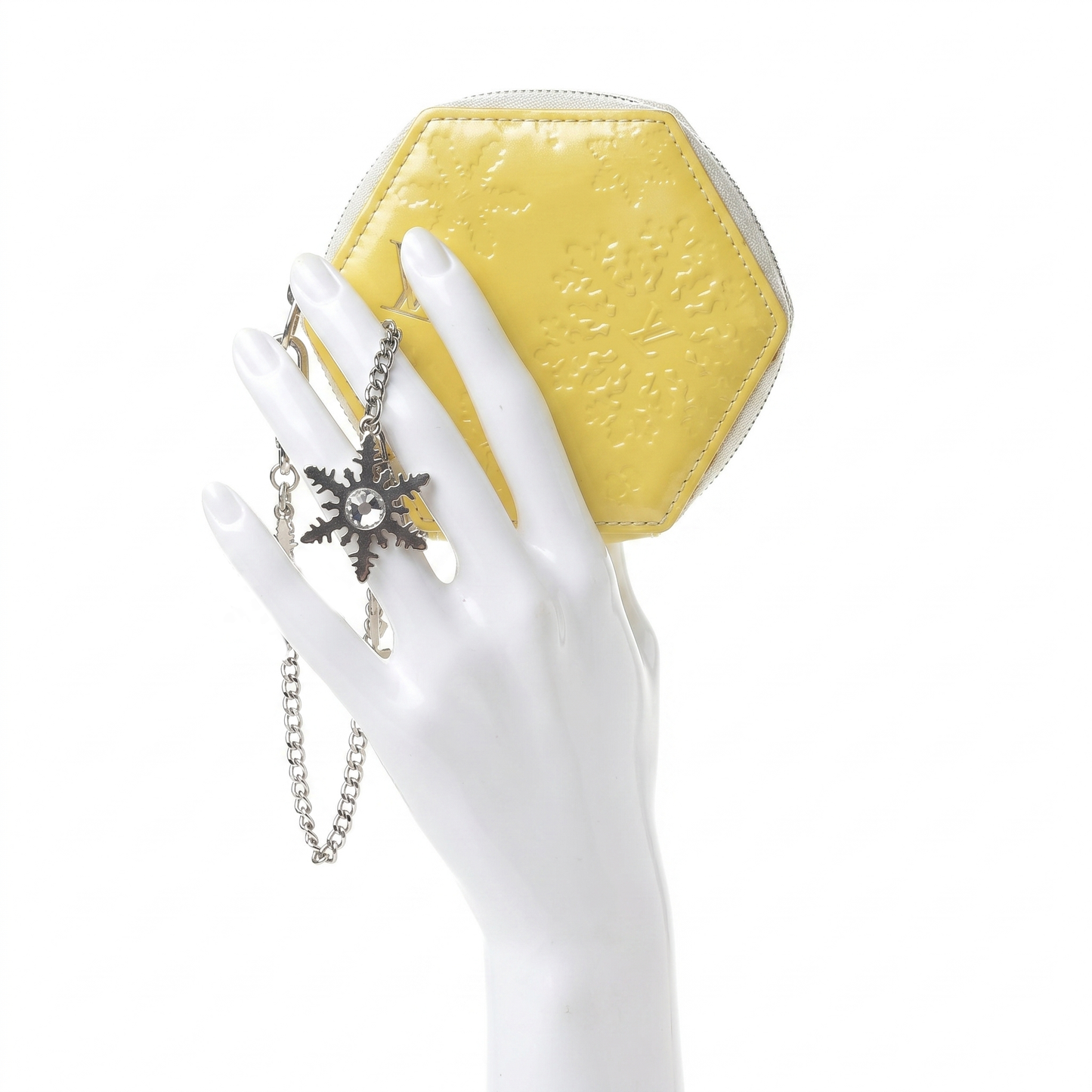 $550 2009 LOUIS VUITTON Vernis Porte-Monnaie Flocon MM Perle SN3009