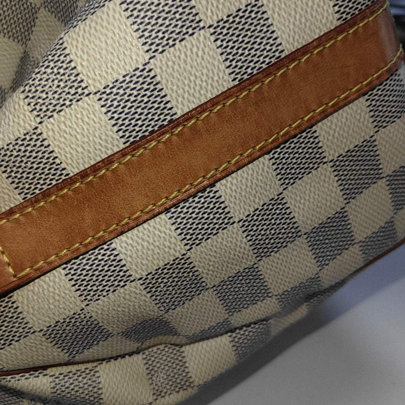 PRE-ORDER   Louis Vuitton  Damier Azur Speedy Bandouliere 25