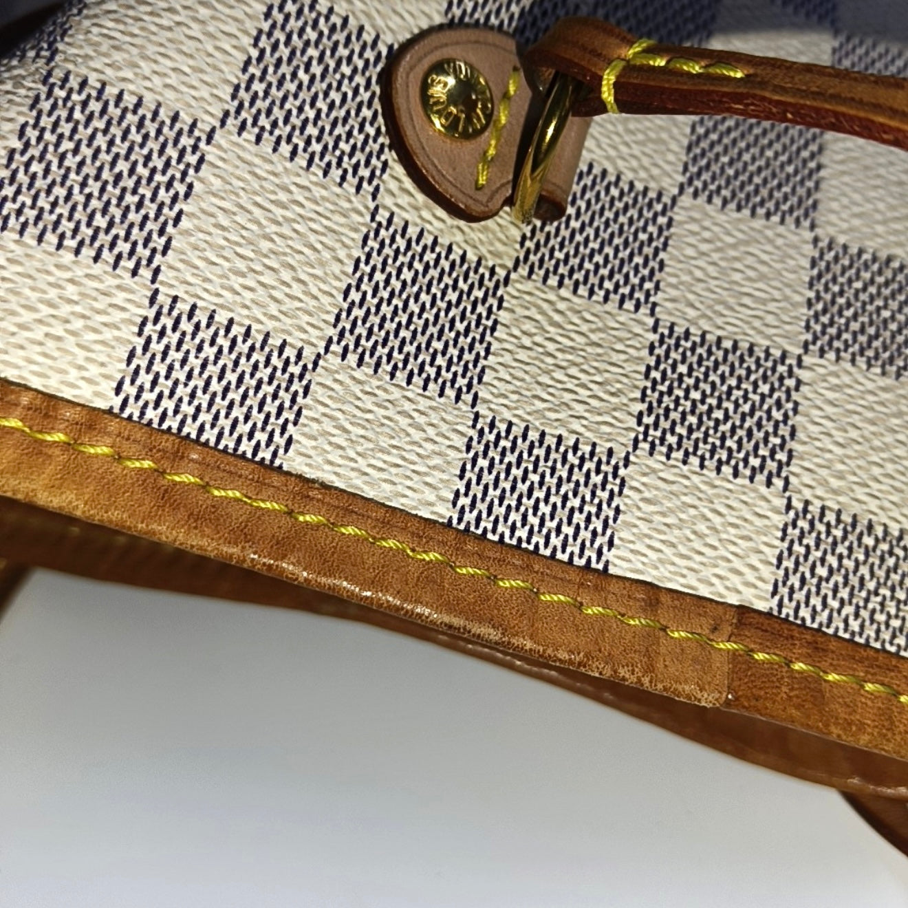 Pre-Order Louis Vuitton Damier Azur Neverfull MM with Pouch