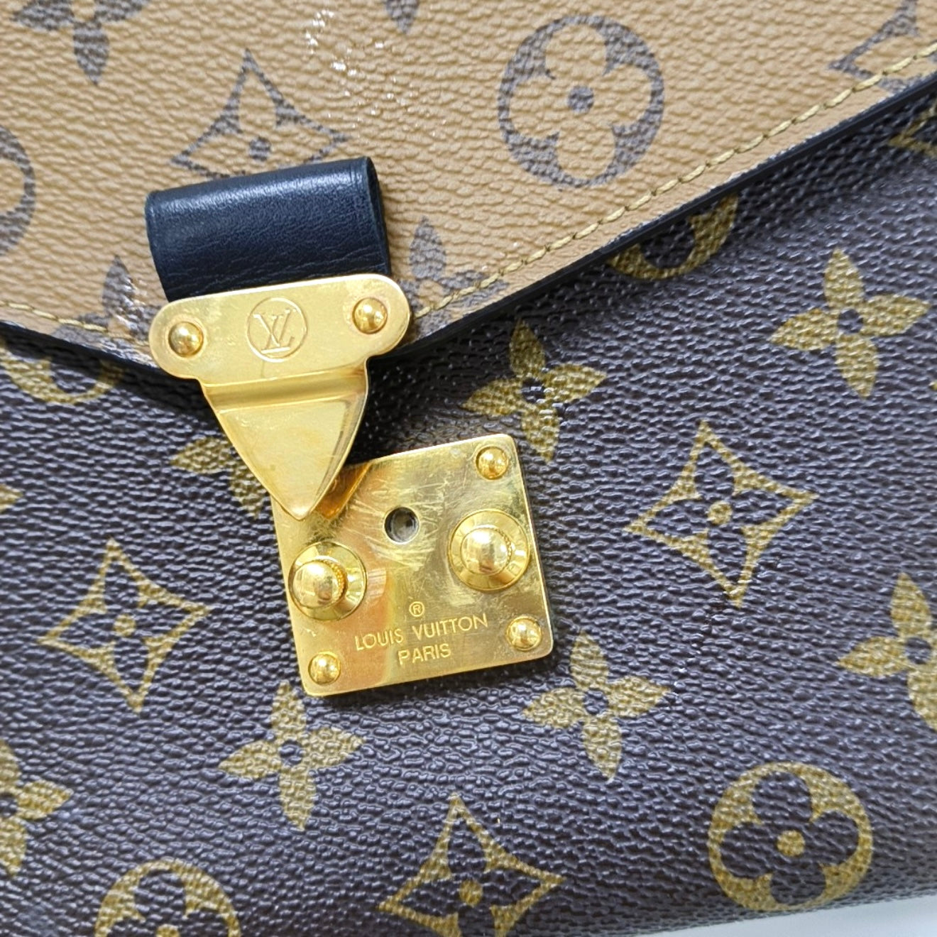 PRE-ORDER  Louis Vuitton  Reverse Monogram Pochette Metis