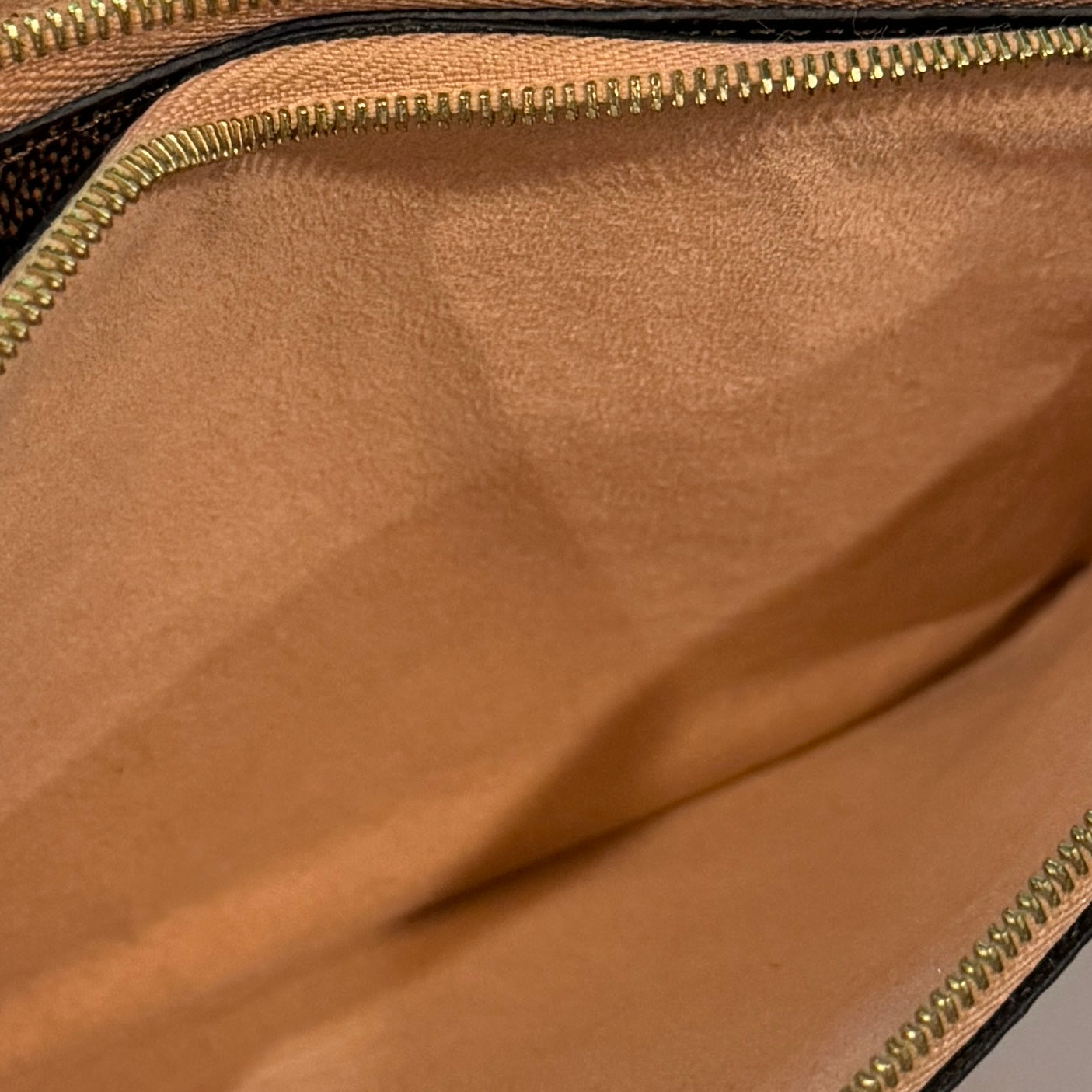 Louis Vuitton Damier Ebene Double Zip Pochette MI1149