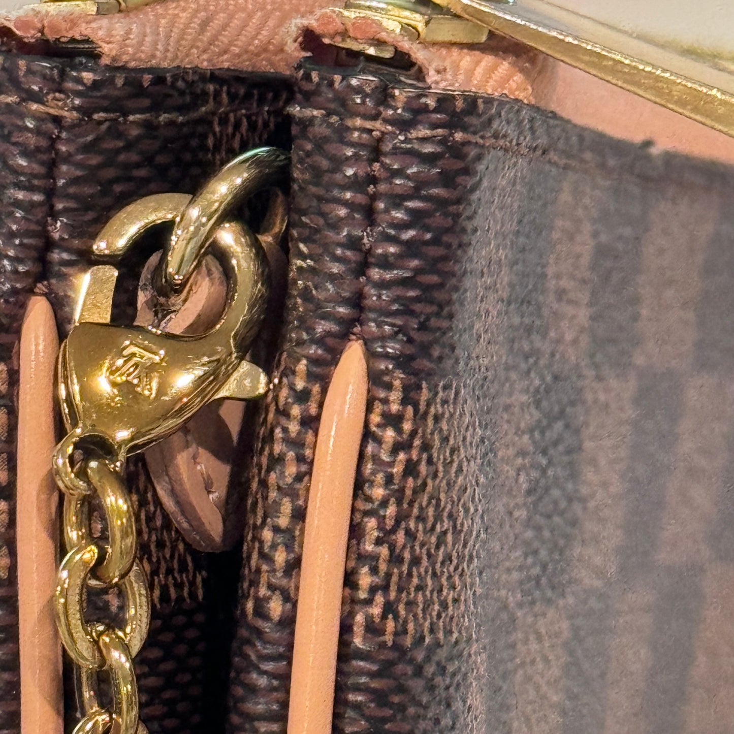 Louis Vuitton Damier Ebene Double Zip Pochette MI1149