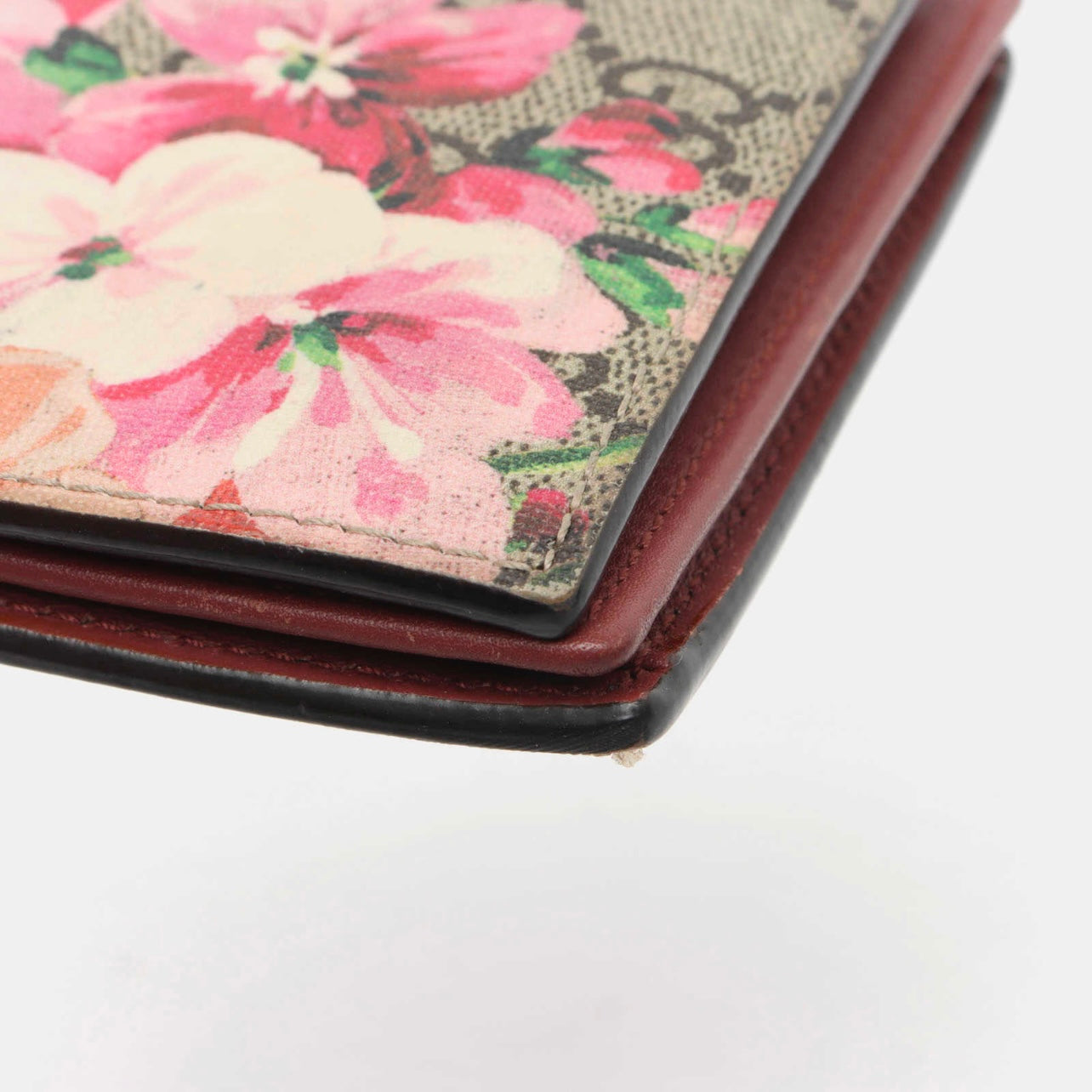 Gucci GG Supreme Monogram Blooms Card Case Beige Multicolor Dry Rose