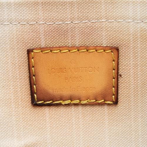 LOUIS VUITTON Monogram Giant By The Pool Multi Pochette Accessories Brume