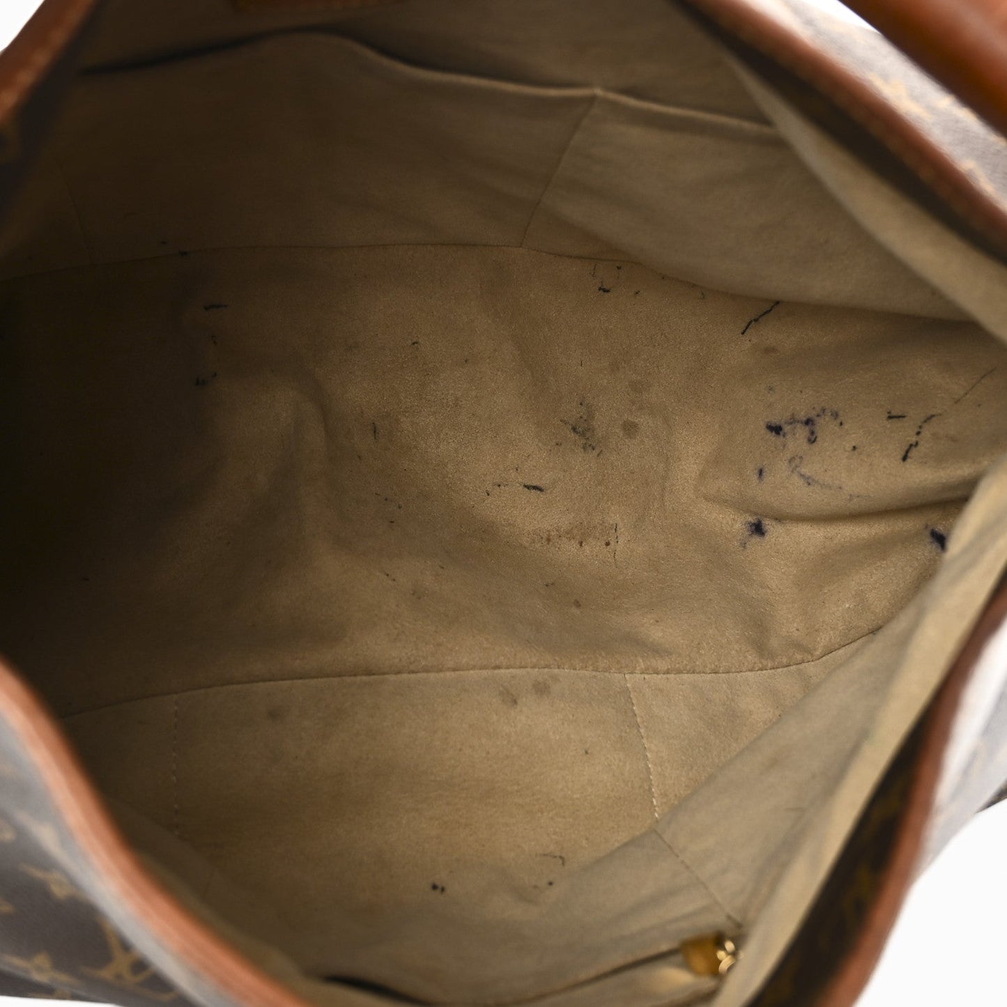 $2500 Louis Vuitton Monogram Artsy MM