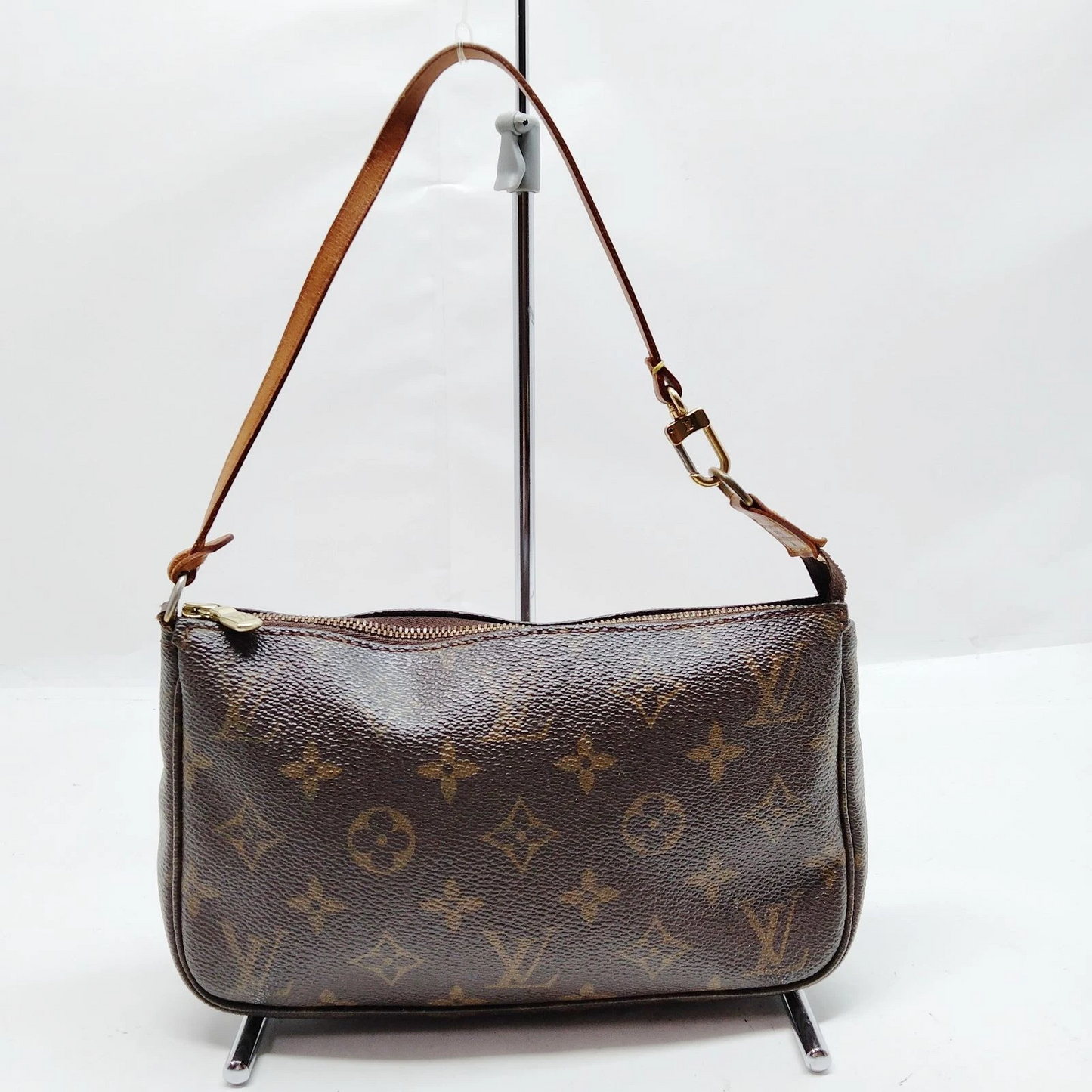 Louis Vuitton Pochette Accessoires Brown Monogram VI0050